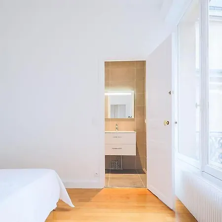Magnifique Champs-elysees / Arc De Triomphe Appartement Parijs